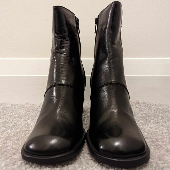 Brand New Women's Black Leather Boots - Picture 3 of 5